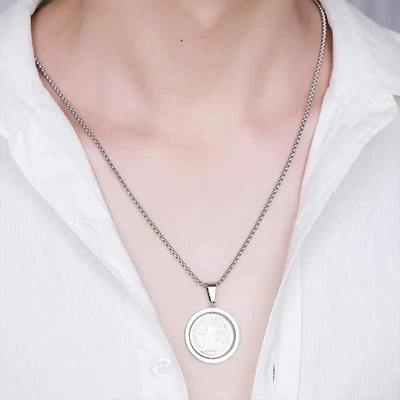 Promoción Medallas San Benito "Escudo de Protección" (Incluye: 2 collares + Caja de regalo + tarjeta de oración + envío)